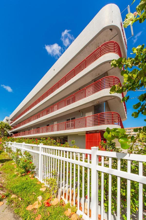 304 Crimson Condos St. Pete Beach Exterior photo