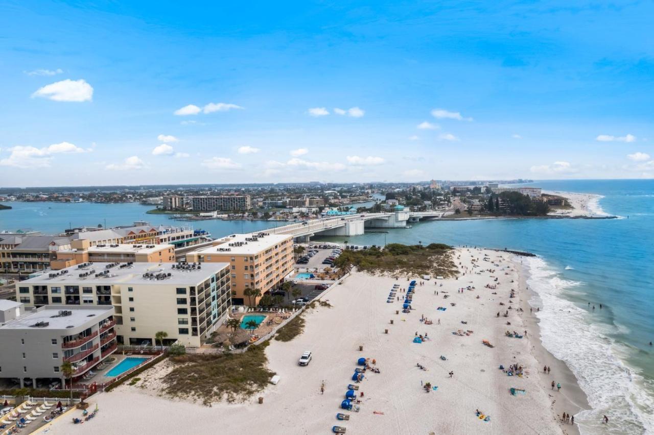 304 Crimson Condos St. Pete Beach Exterior photo